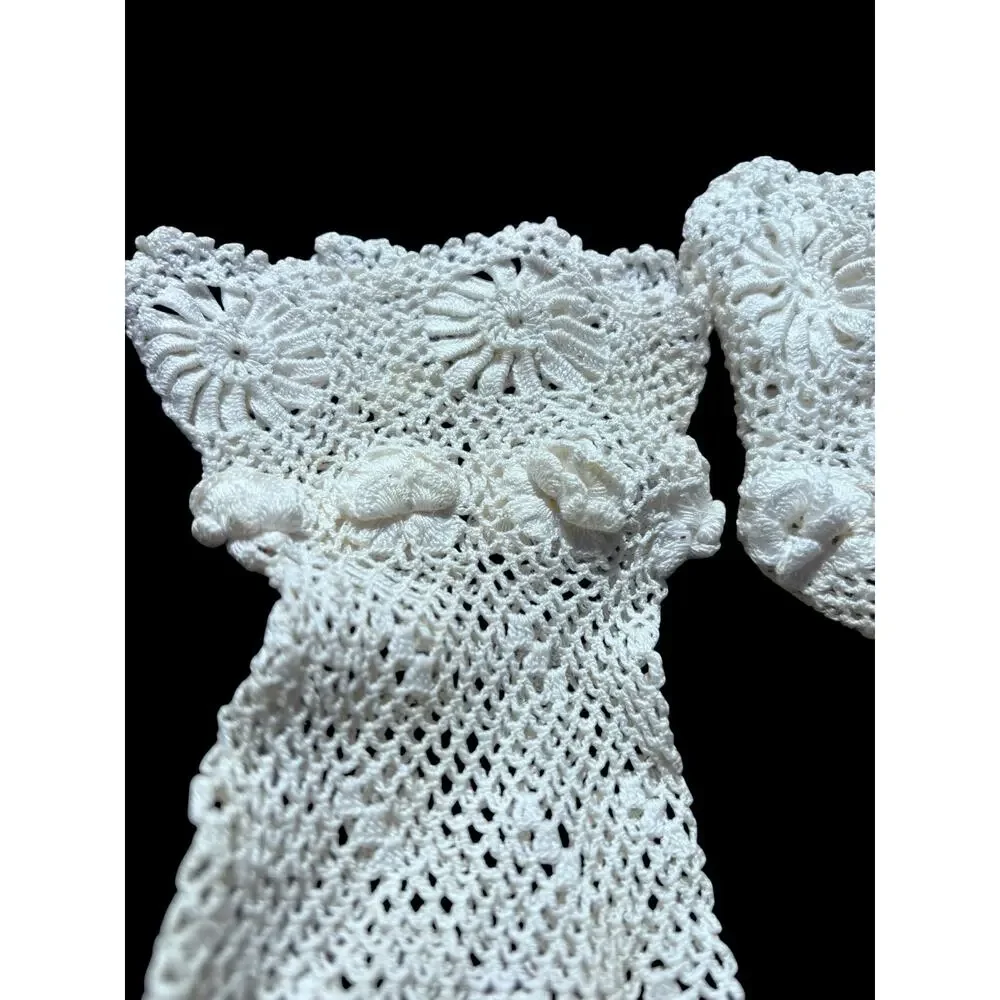 Vintage Crotcheted Gloves Dainty Feminine Fairy Garden Cottagecore Wedding Sweet